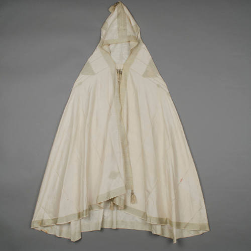 Women's hooded cloak