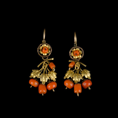 Earrings, gold leaves and coral beads