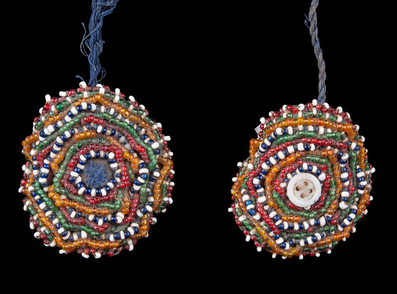 Child's temple amulets