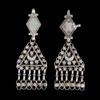 Pair of Silver Dangles (akam)