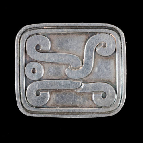 Pre-Hispanic motif brooch