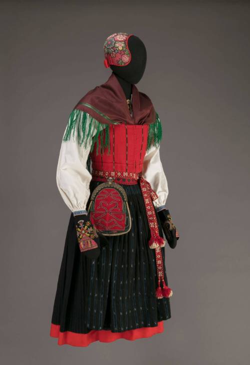 Woman’s dräkt from Delsbo parish