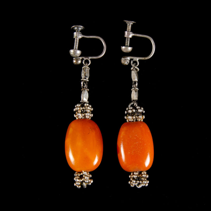 Pair of earrings