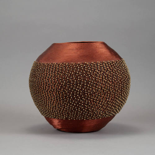 Wire basket or vessel