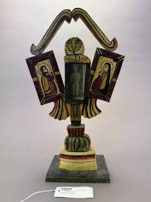 Niño Escondido (Christ child enthroned)