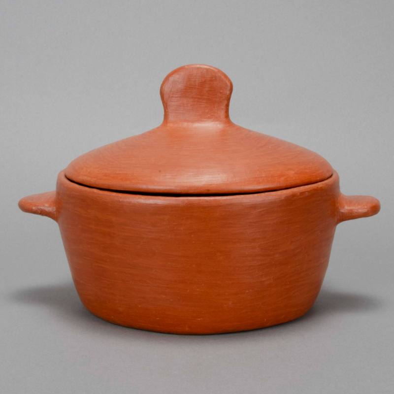 Barro rojo (redware) beanpot