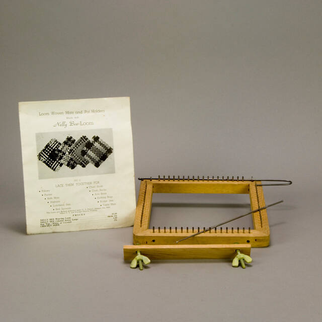 Nellie Bee weaving loom