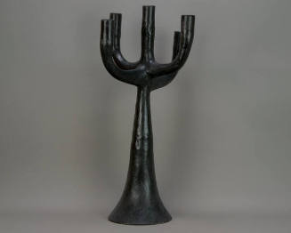 CANDELABRUM