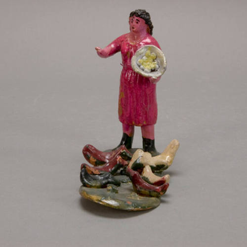 Woman with birds figure