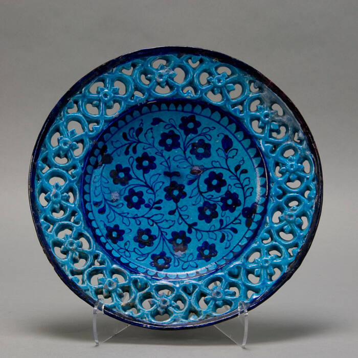 Plate