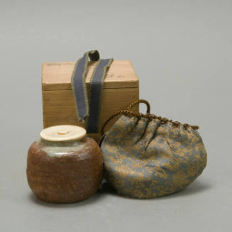 Tea Jar with Accessories includes Box