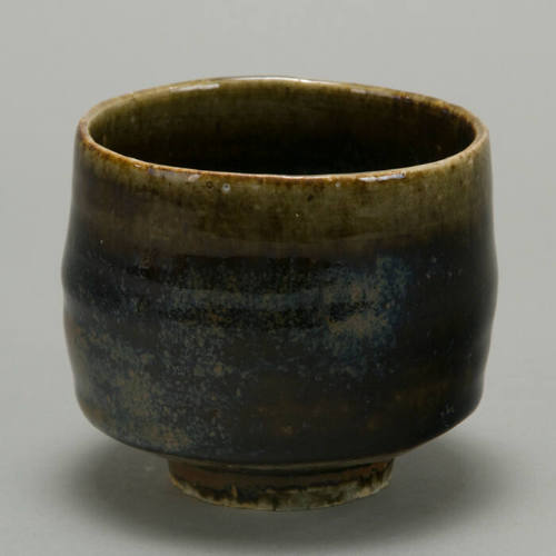 Deep cylindrical tea bowl