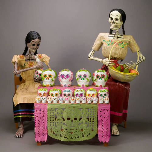 Sculpture, Skeleton Women making Sugar Skulls