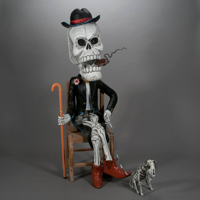 Sculpture, Lagartijo (Dandy) skeleton in suit seated with his dog