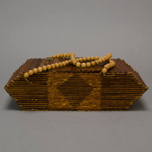 Wooden box (purse)