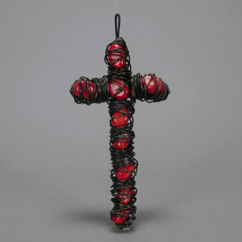 Cross of wire and red stone (large plastic bead)