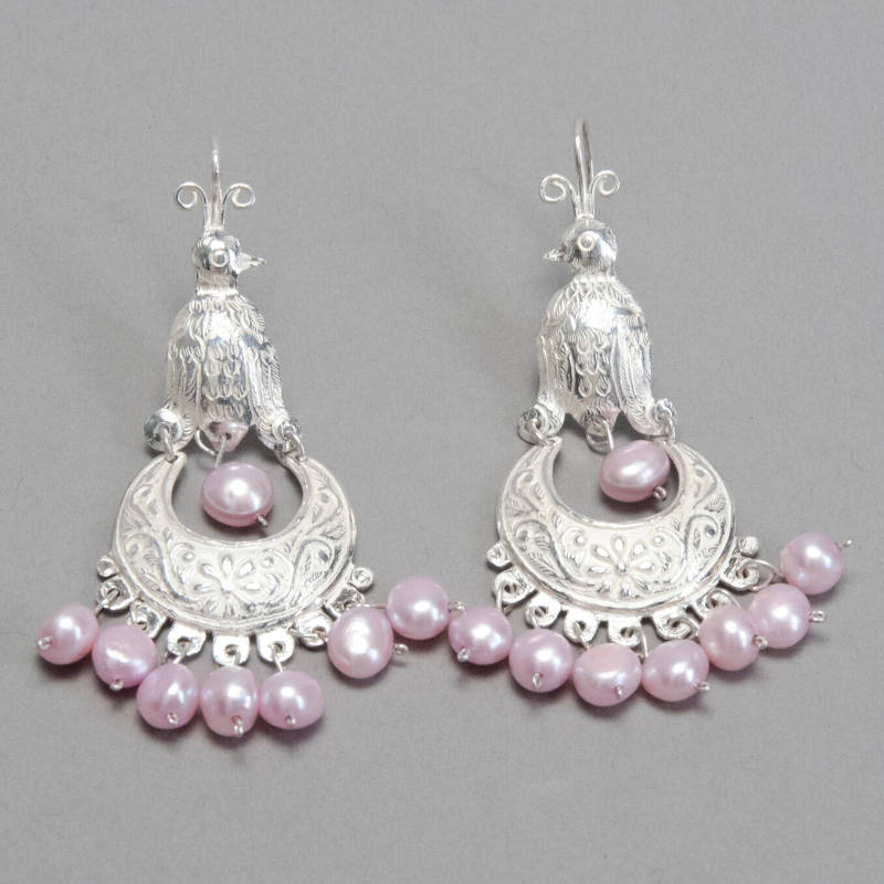 Earrings, Dormilona