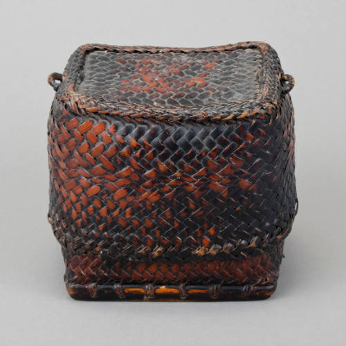 Rectangular basket