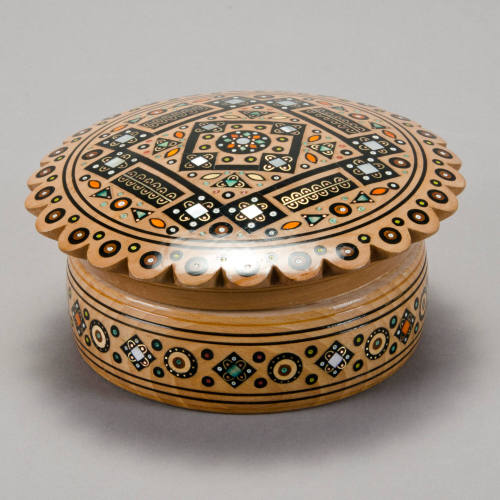 Lidded box