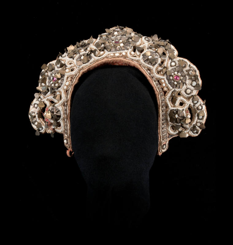 Unmarried Girl's Crown