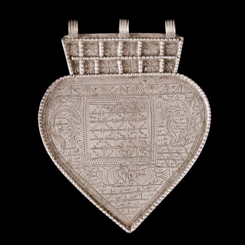 Amulet