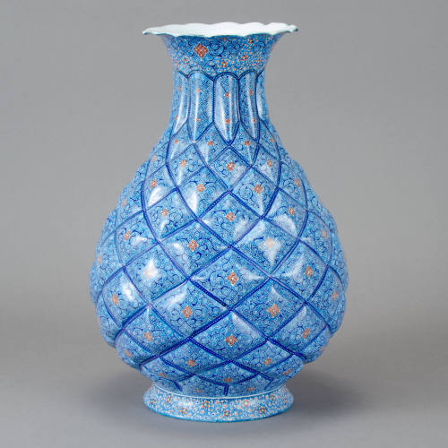 Minakari Vase