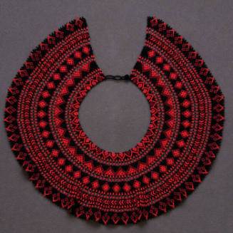 Necklace, beaded collar