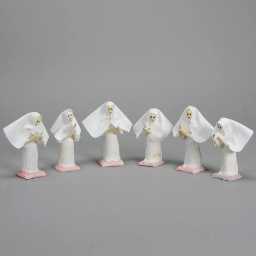 Skeletons figures