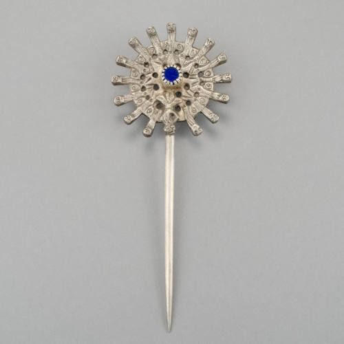 Tupu, shawl pin